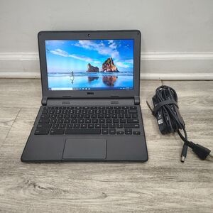 Dell Black Laptop with Accessories
